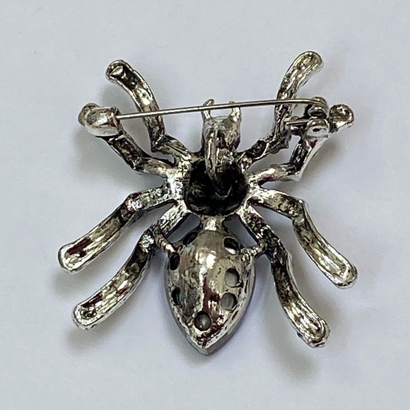 Spider Brooch - Picture 5 of 9